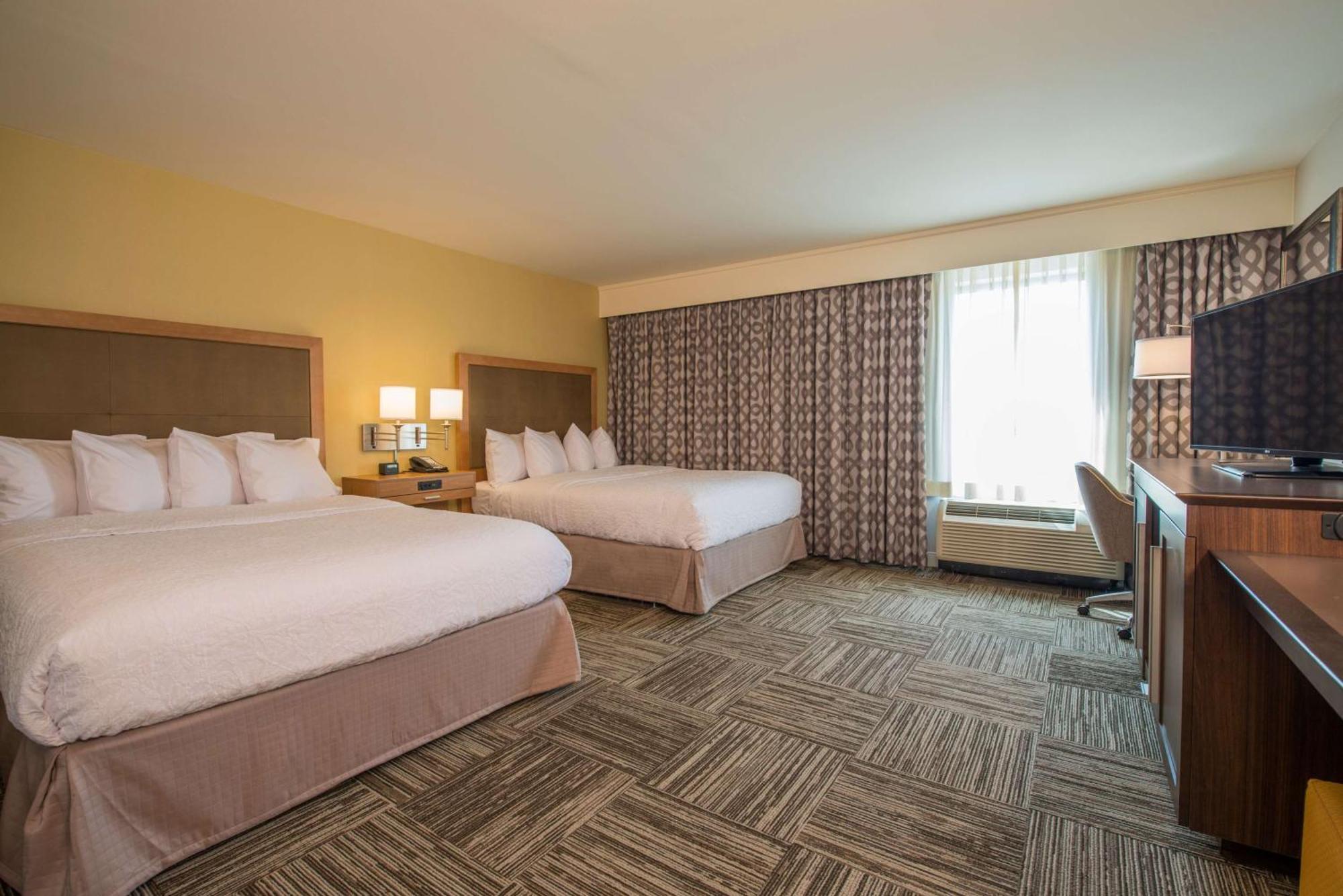 Hampton Inn Waynesboro Exterior photo